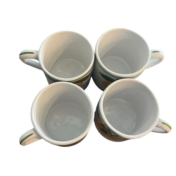 Set of Four Italian Mugs Hand Painted Persimmons Signed - Picture 4 of 11